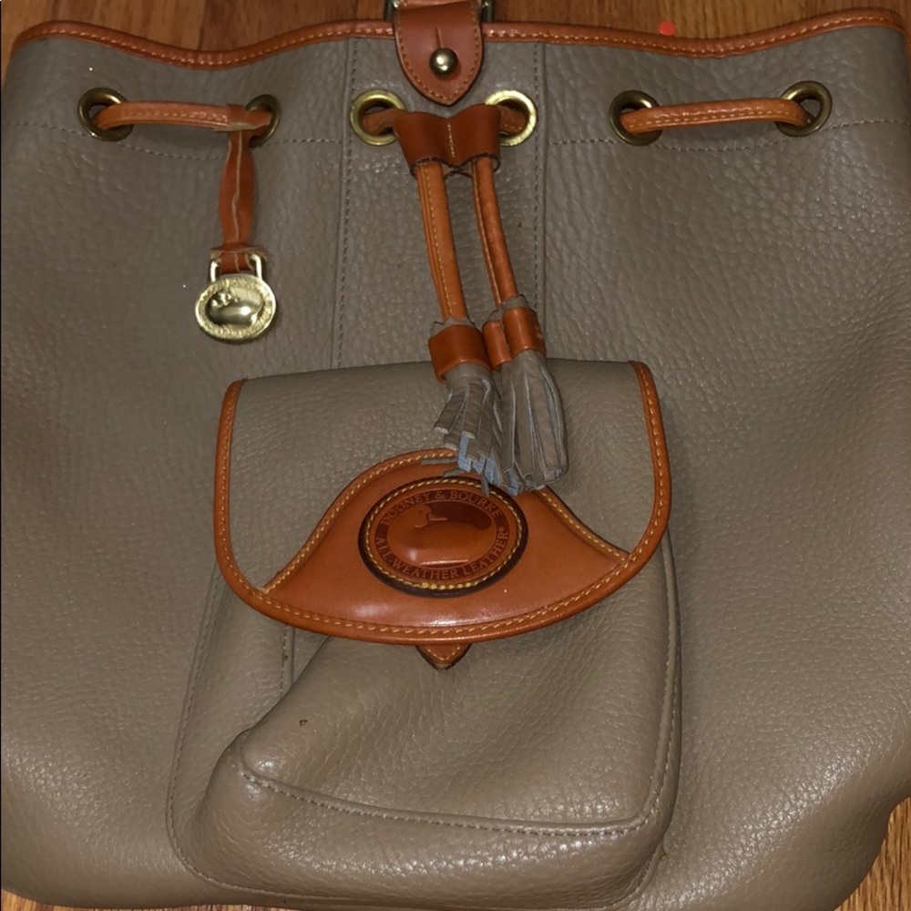Dooney & Bourke purse